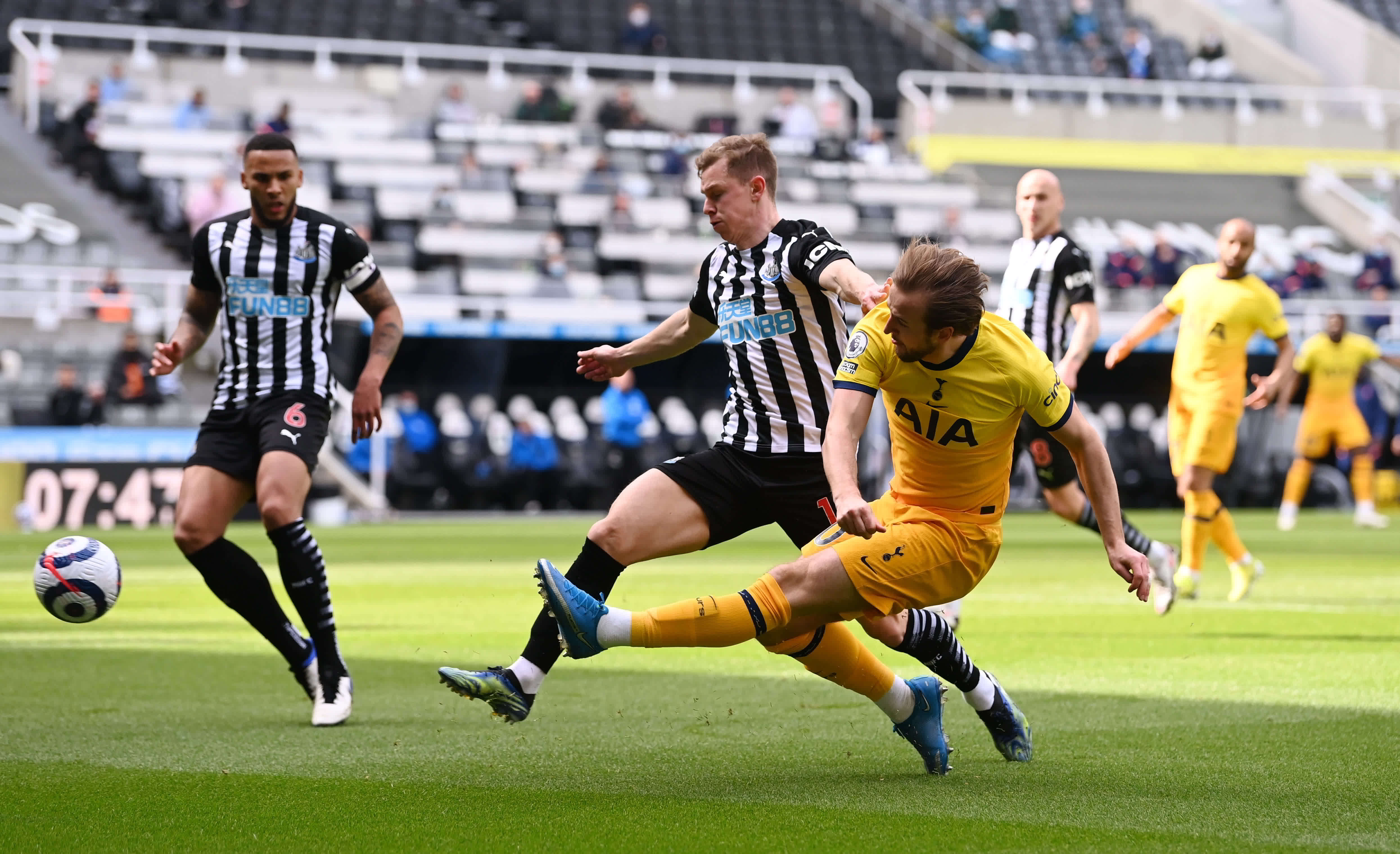 的信任和期 的信任和期