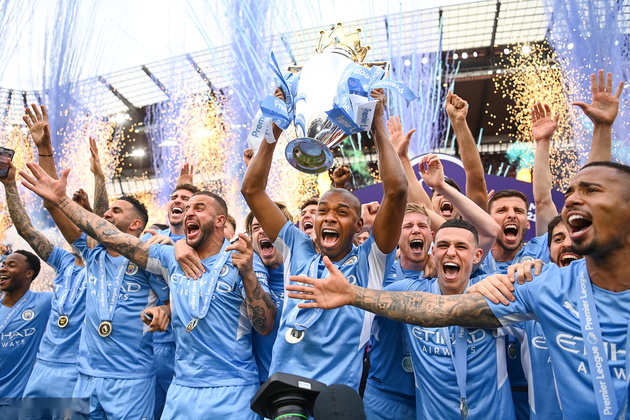 退役的乒乓 退役的乒乓